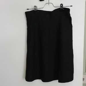 Reitmans Classic Black Skirt